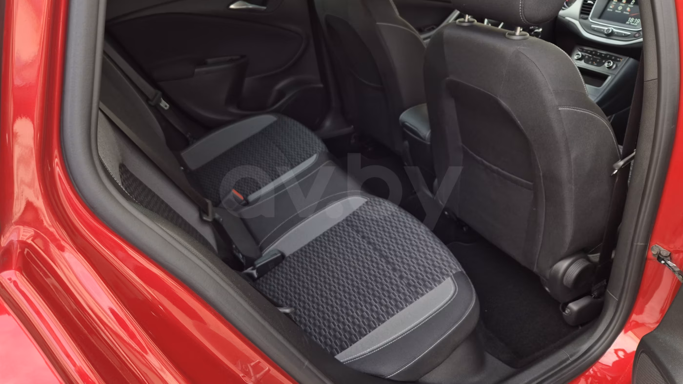 Opel Astra фото 10