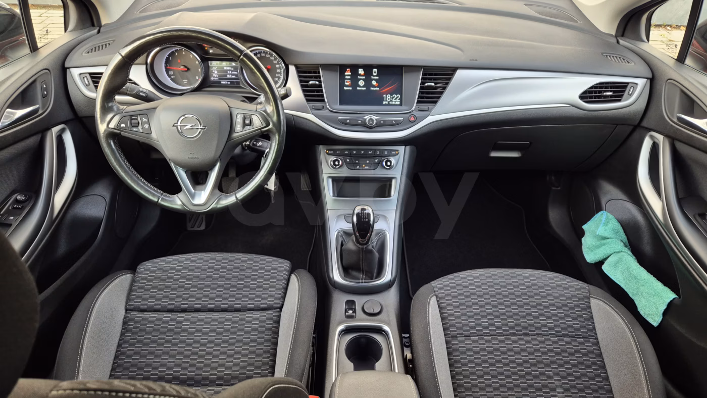 Opel Astra фото 9