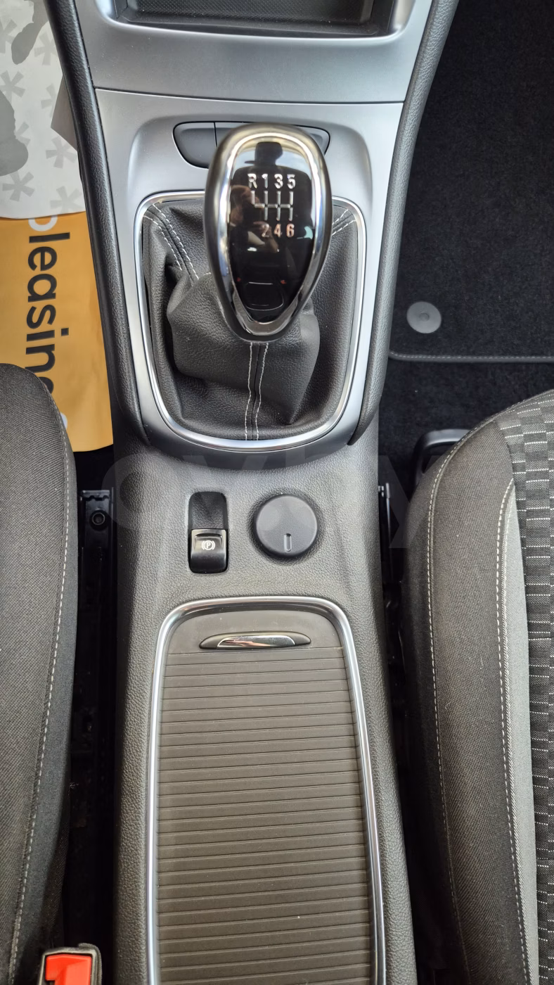 Opel Astra фото 13