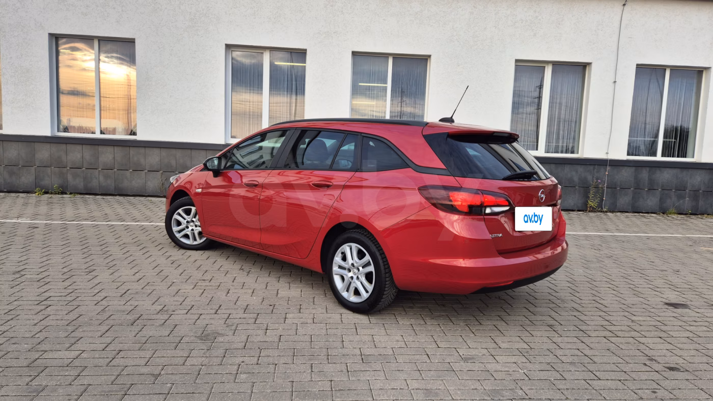 Opel Astra фото 3
