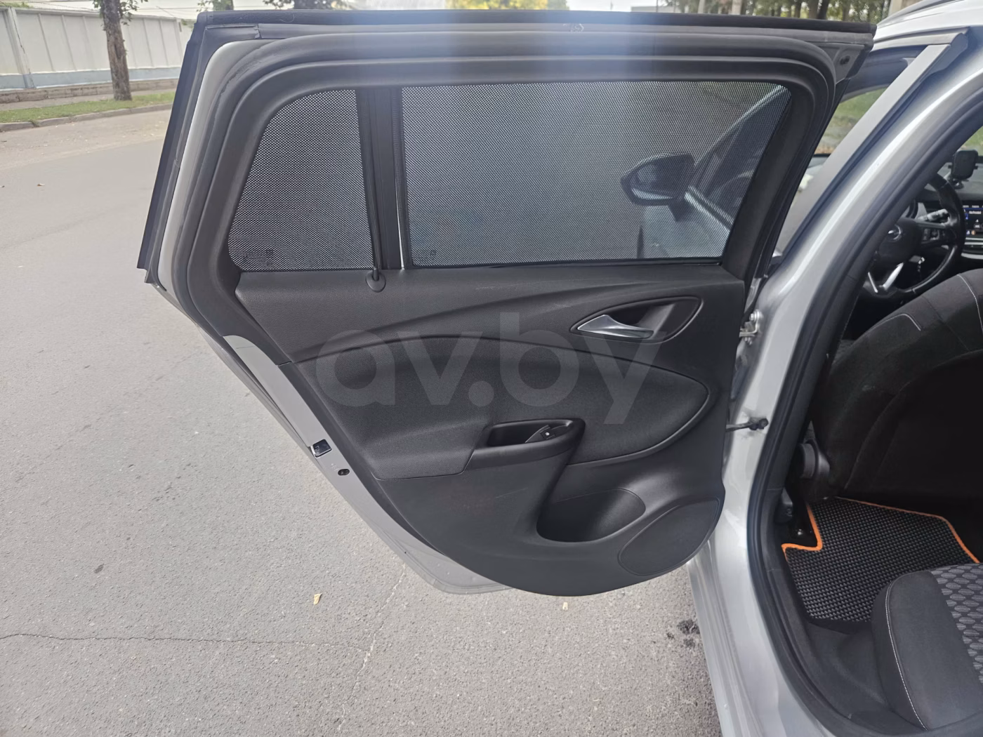 Opel Astra фото 19