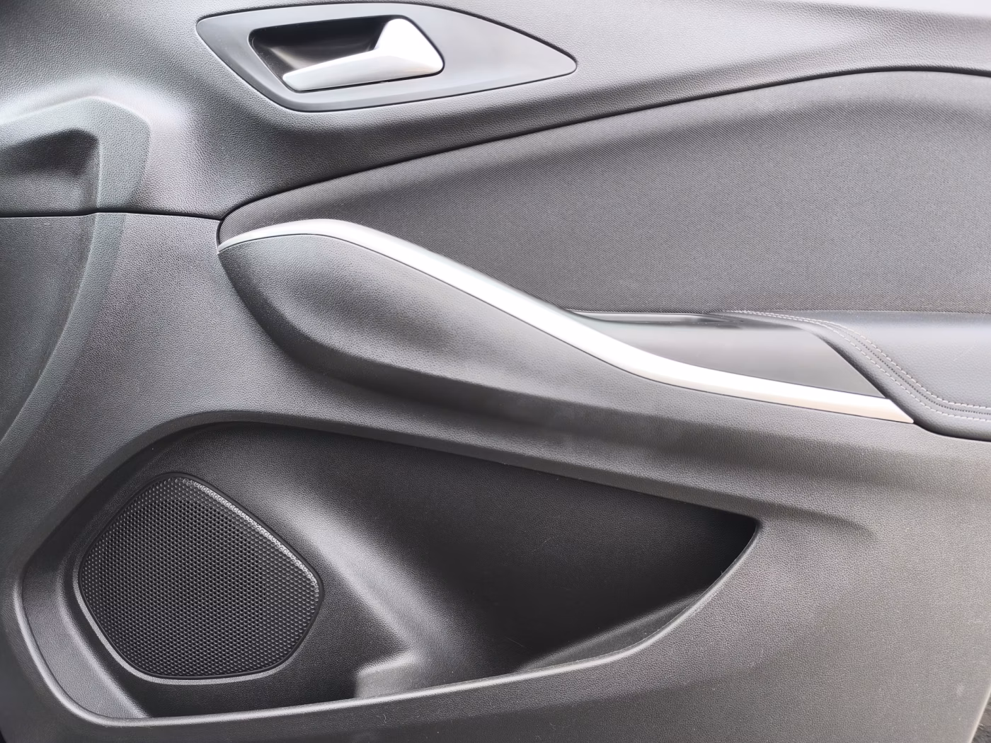 Opel Grandland X фото 11