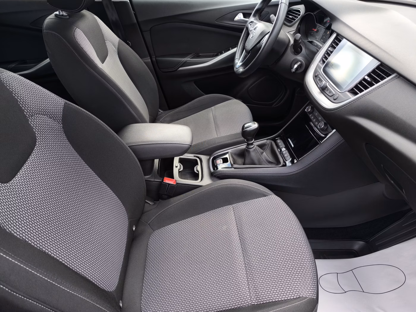 Opel Grandland X фото 12