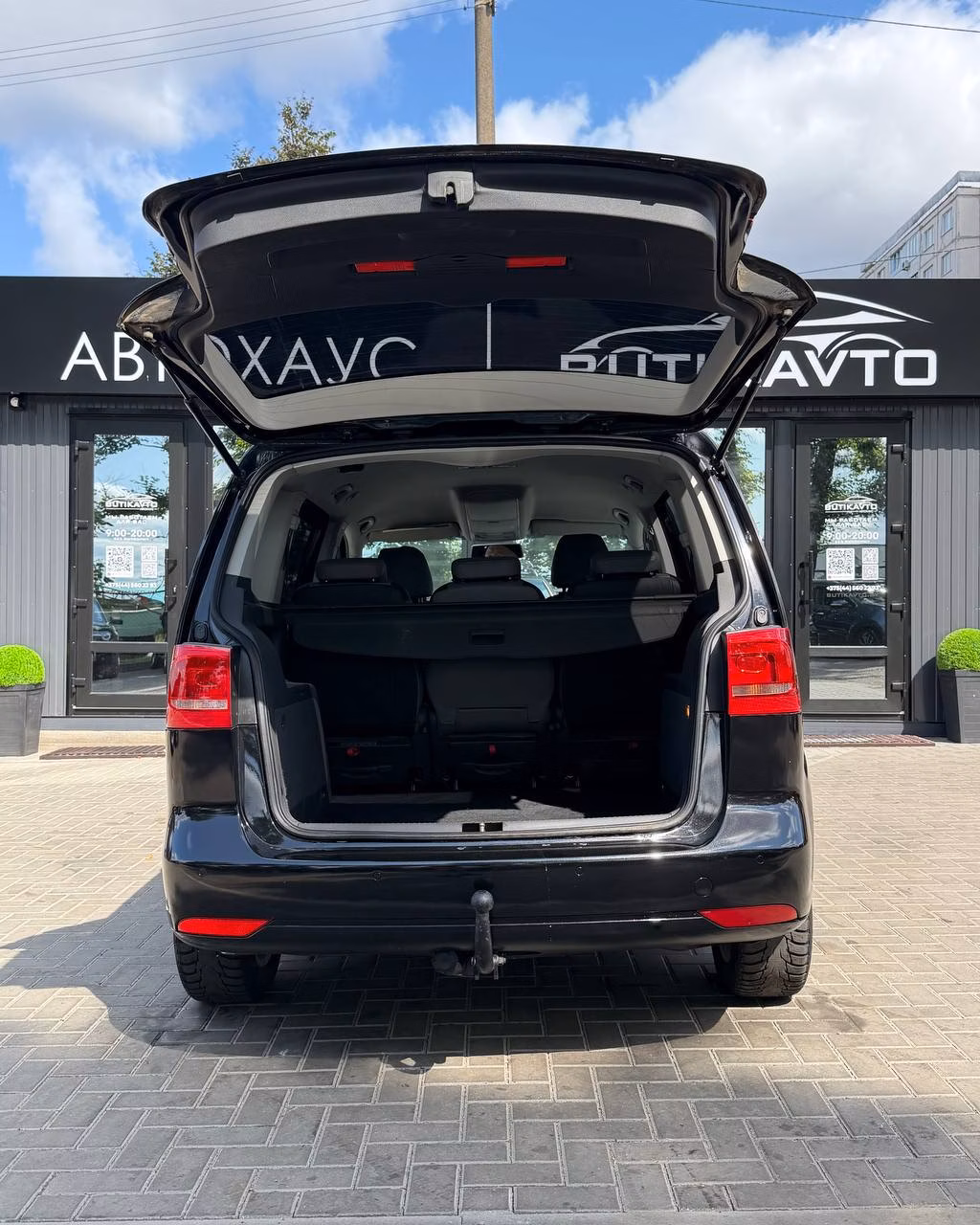 Volkswagen Touran фото 8