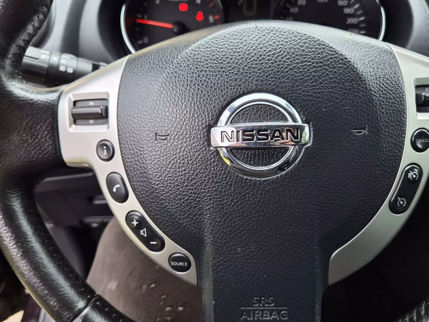 Nissan Qashqai фото 10