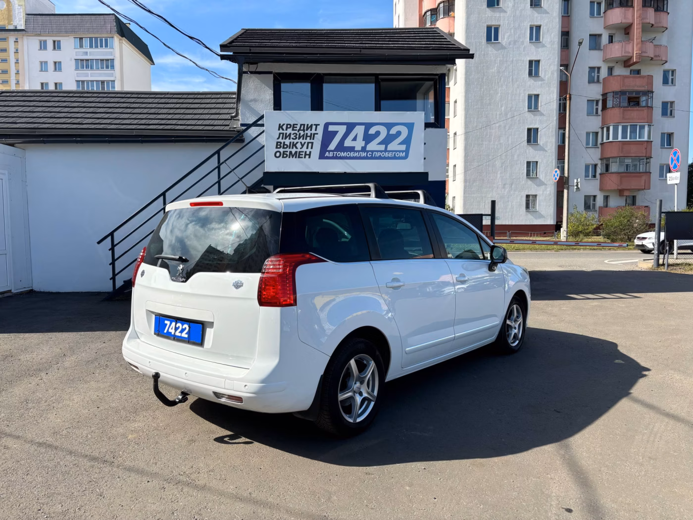 Peugeot 5008 фото 5