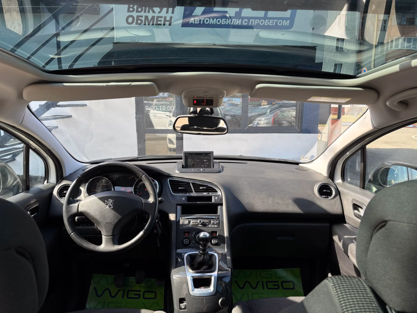 Peugeot 5008 фото 17