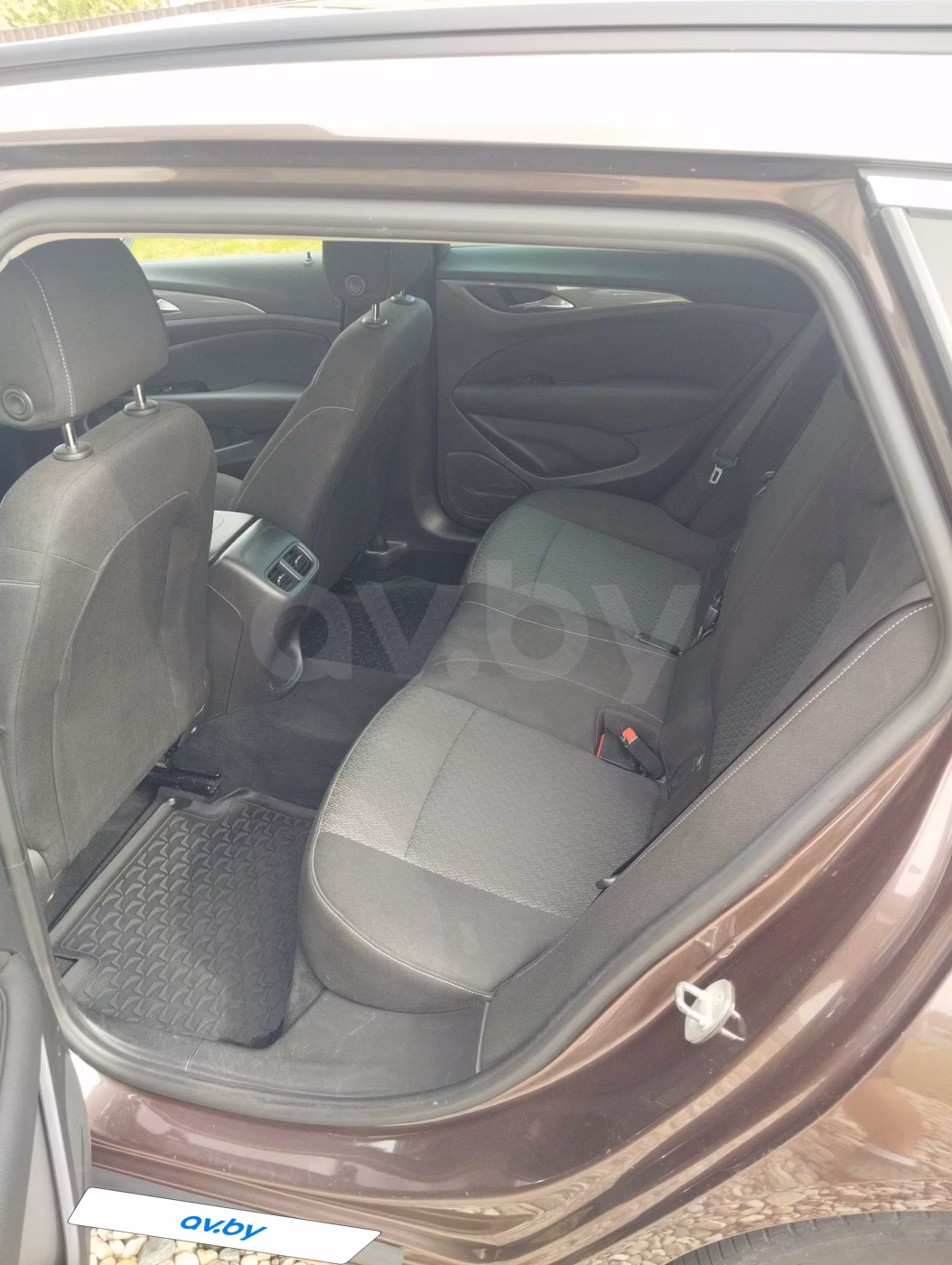 Opel Insignia фото 9