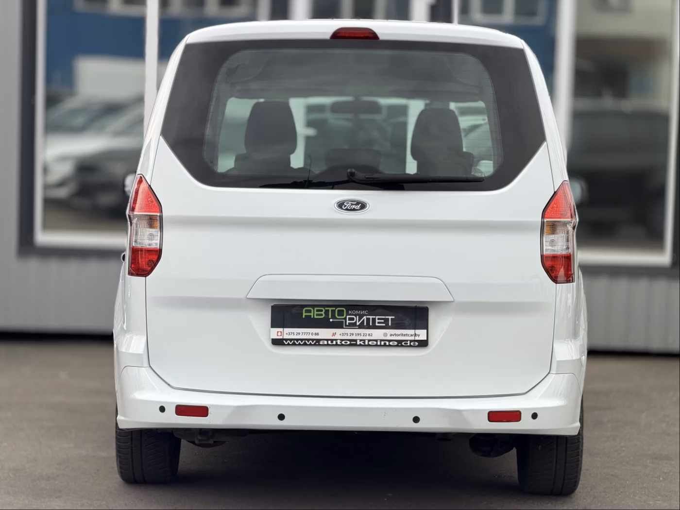 Ford Tourneo Courier фото 8