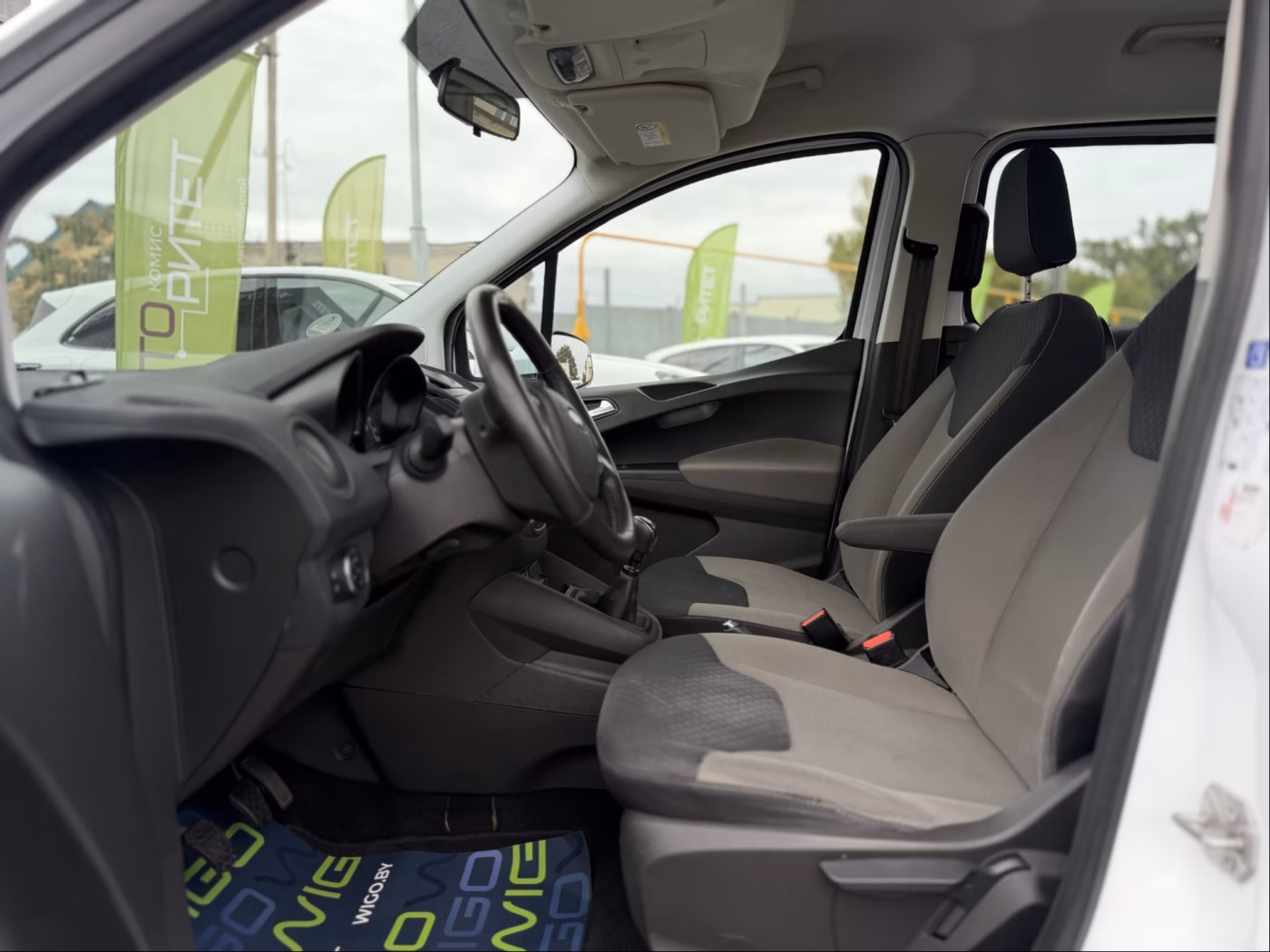 Ford Tourneo Courier фото 16