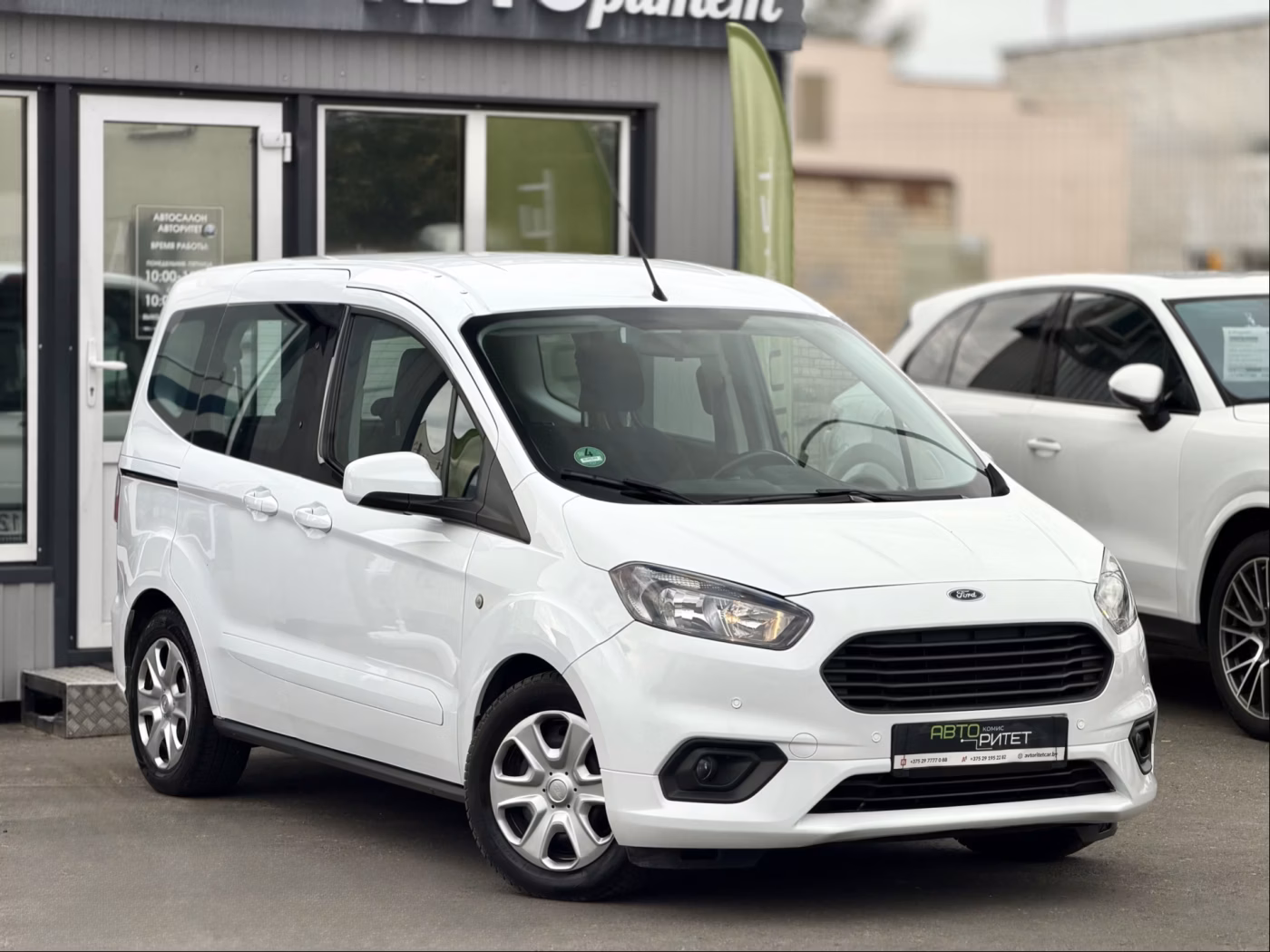 Ford Tourneo Courier фото 5
