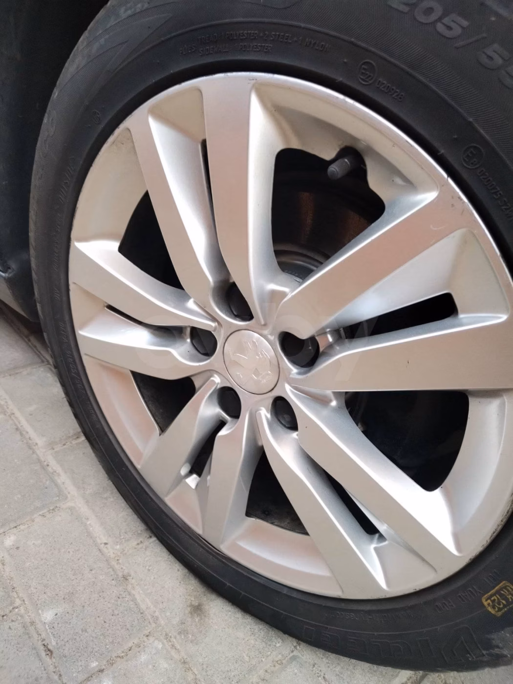 Peugeot 308 фото 12