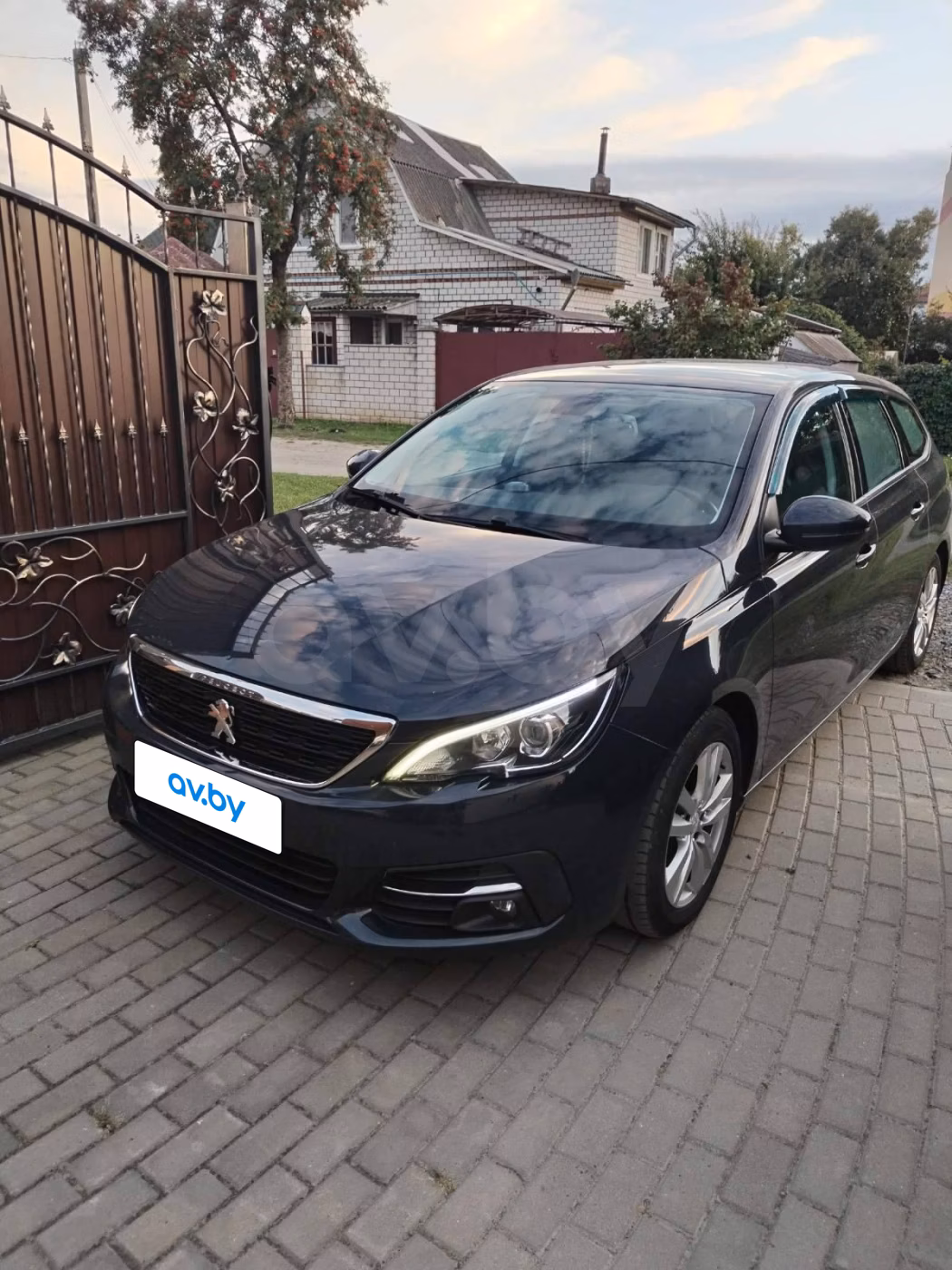 Peugeot 308 фото 13