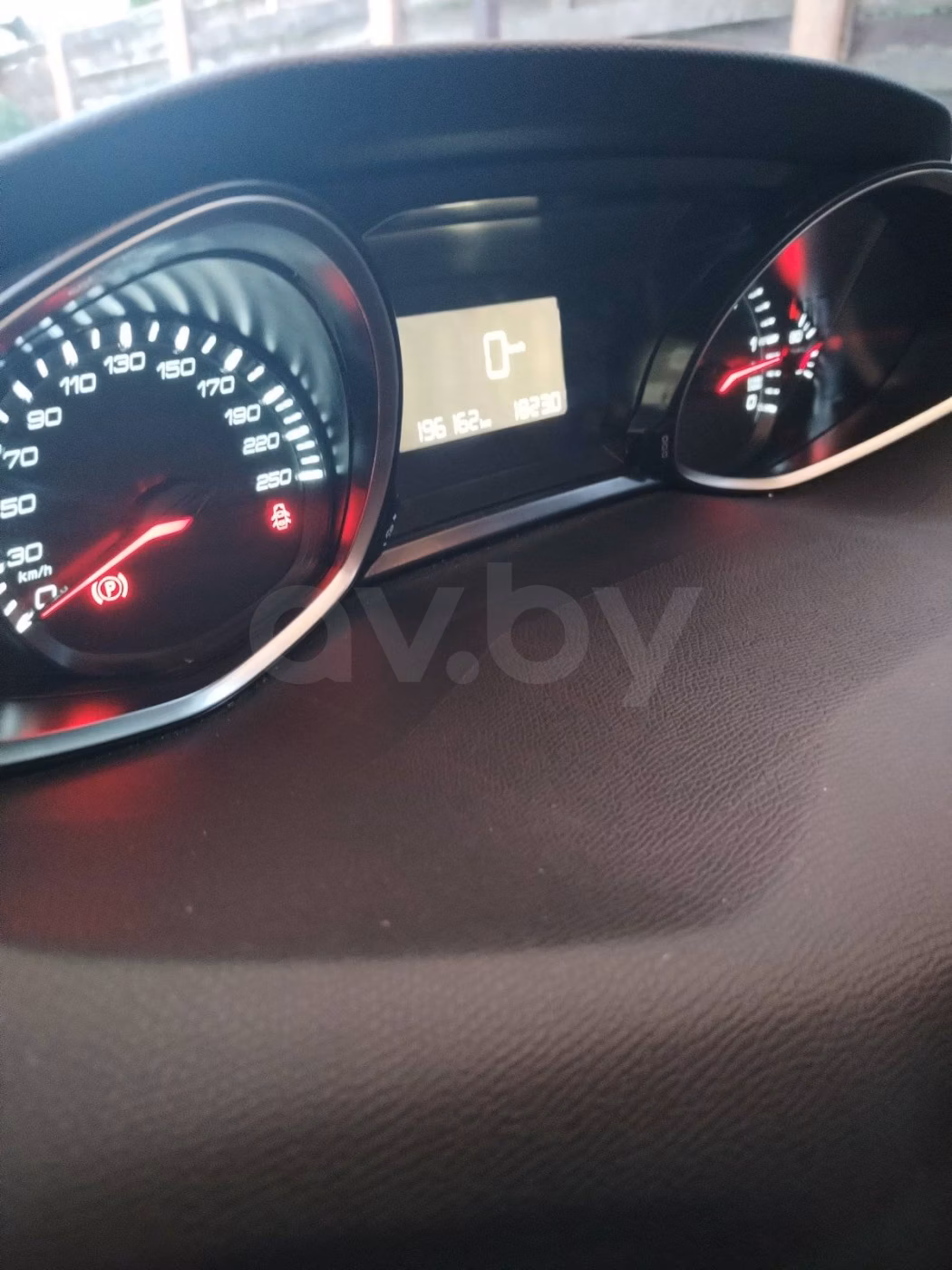 Peugeot 308 фото 10