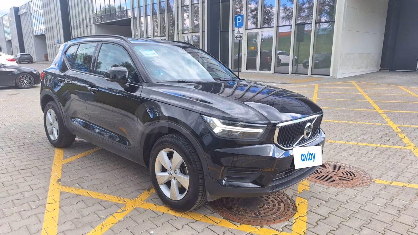 Volvo XC40 фото 6
