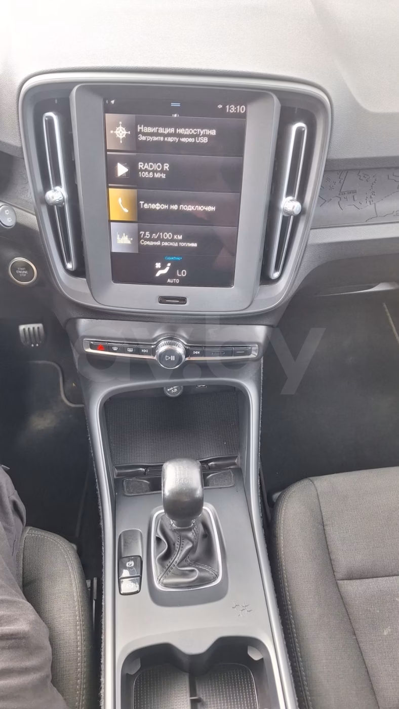 Volvo XC40 фото 20