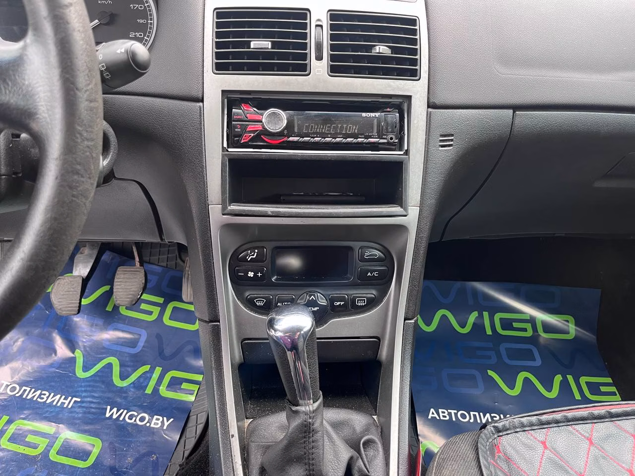 Peugeot 307 фото 15