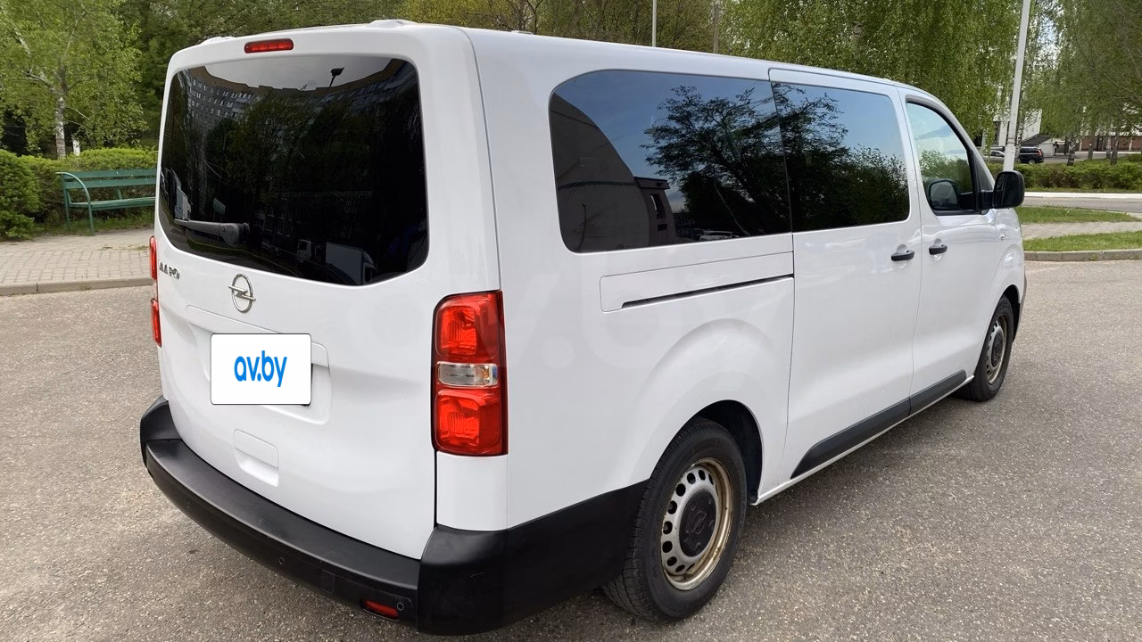 Opel Vivaro фото 3