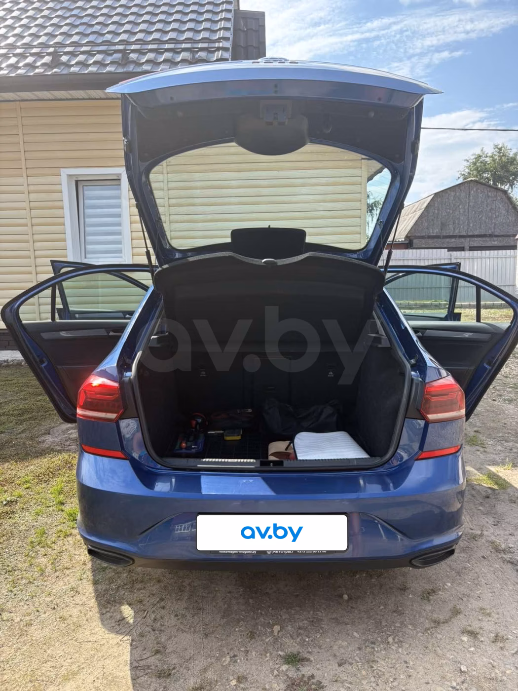 Volkswagen Polo фото 7
