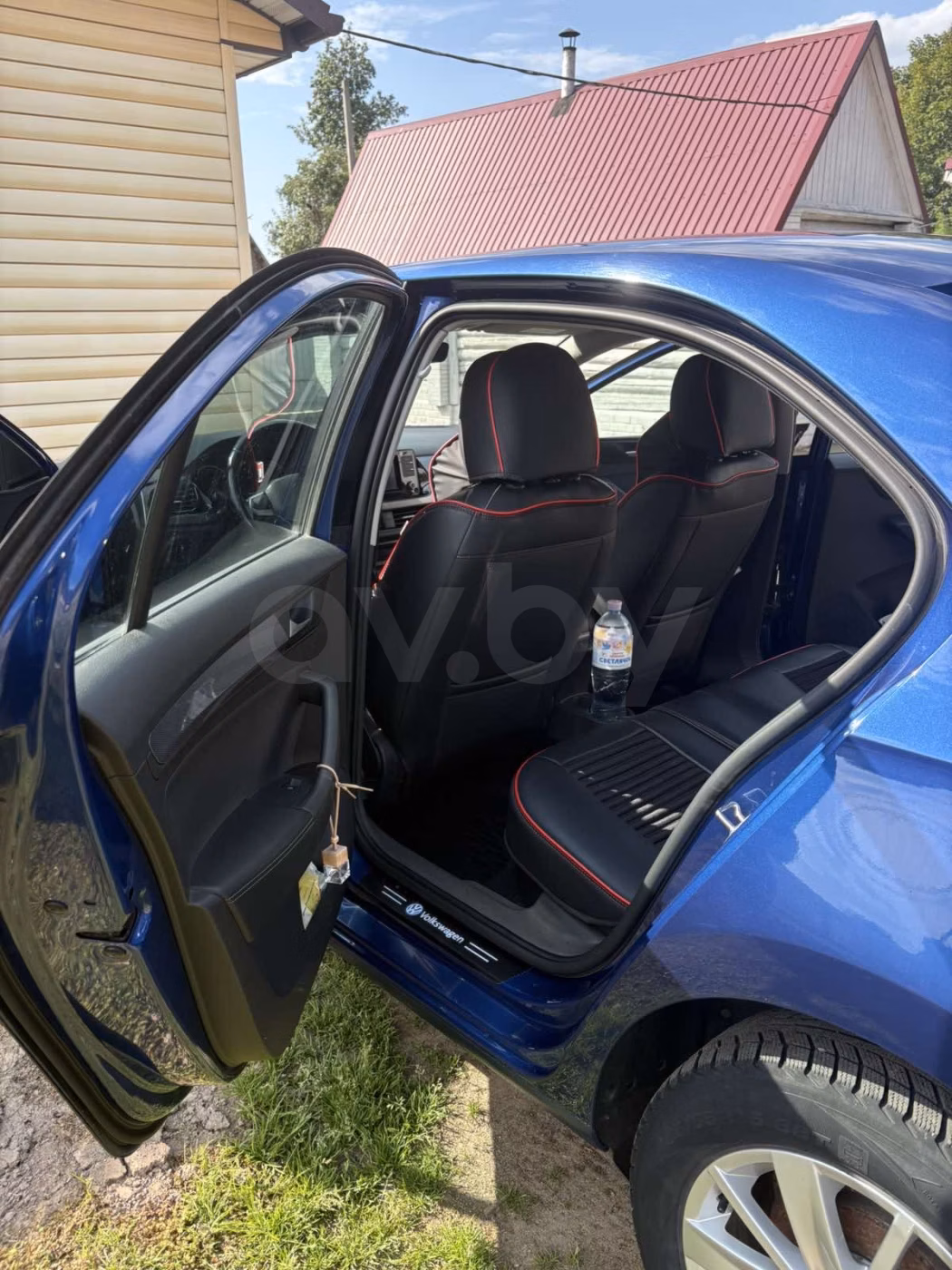 Volkswagen Polo фото 8