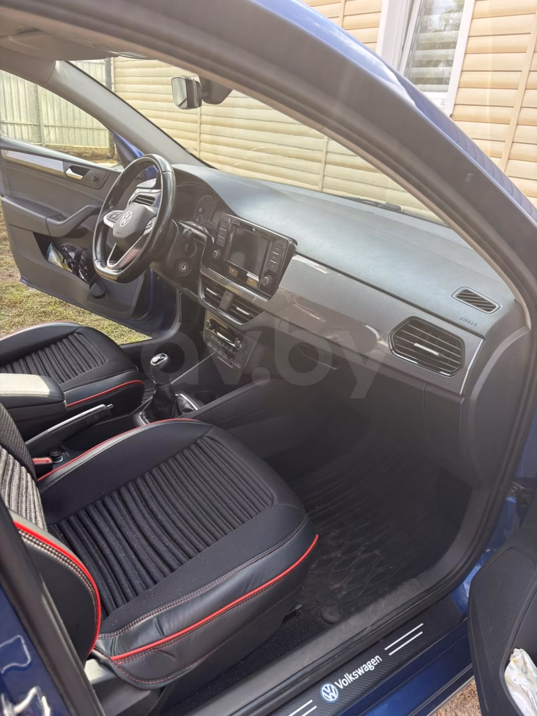 Volkswagen Polo фото 6