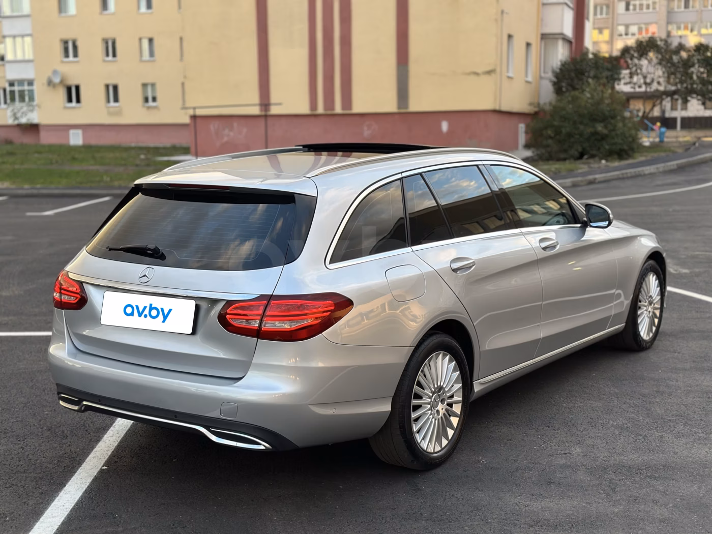 Mercedes-Benz C-Класс фото 4