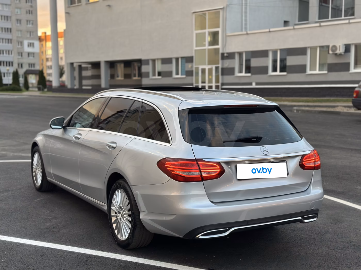 Mercedes-Benz C-Класс фото 9