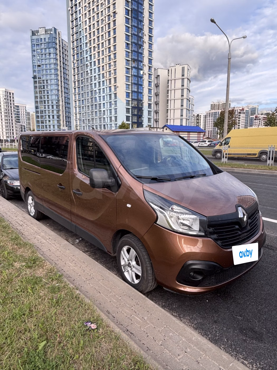 Renault Trafic фото 2
