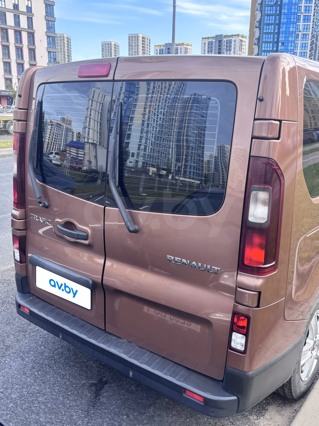 Renault Trafic фото 7