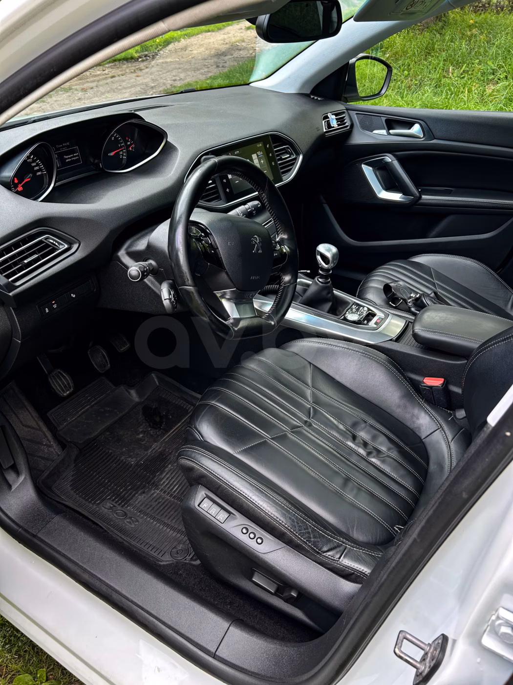 Peugeot 308 фото 14