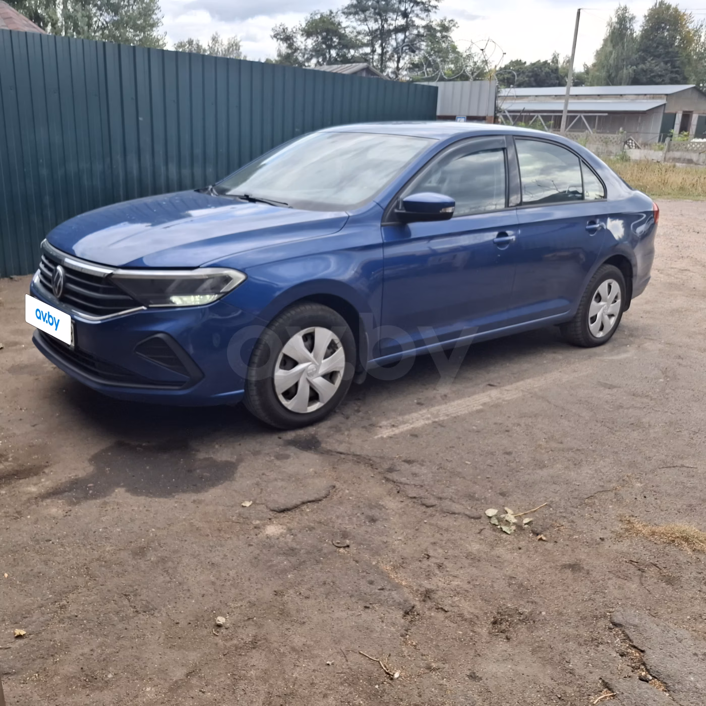 Volkswagen Polo Sedan