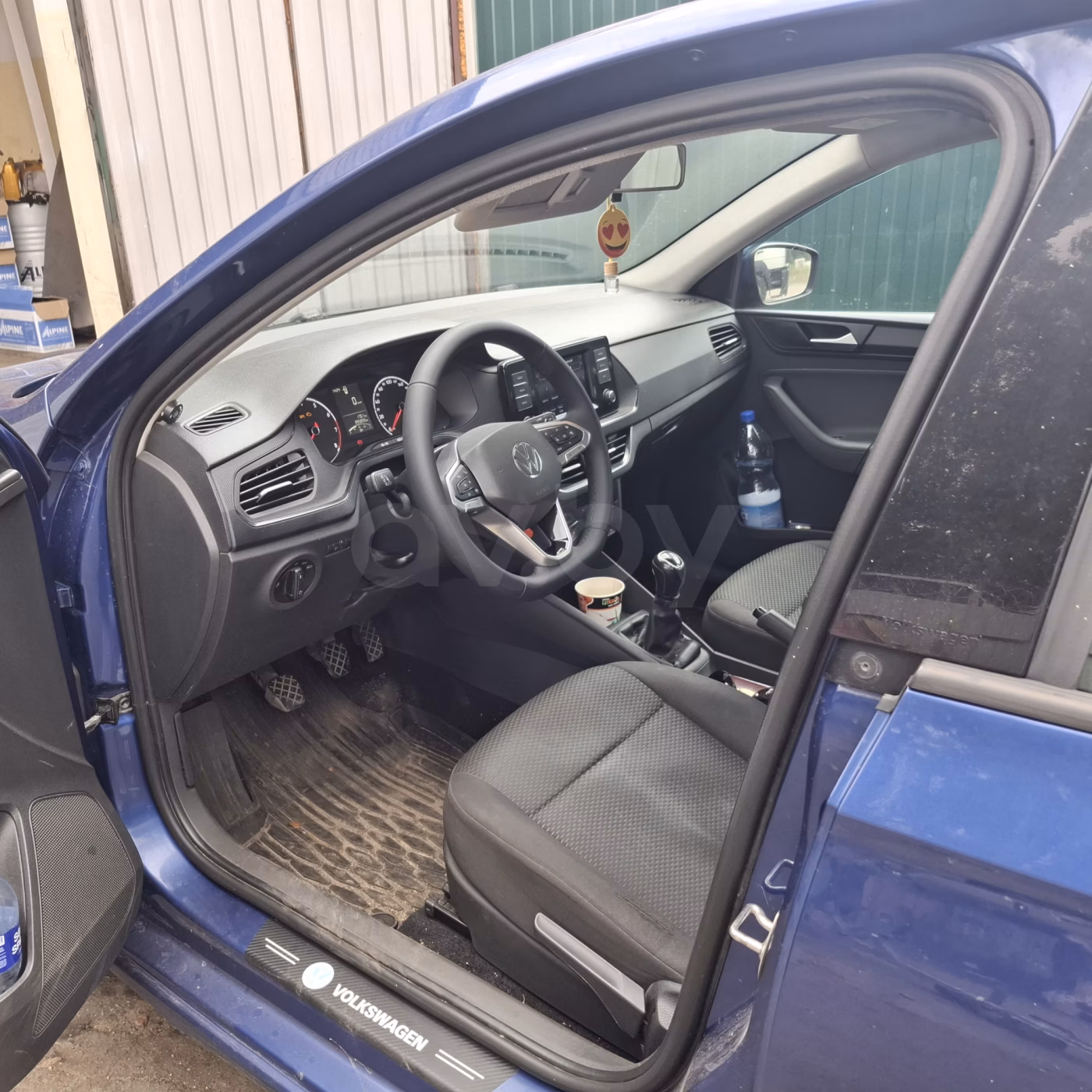 Volkswagen Polo Sedan фото 3