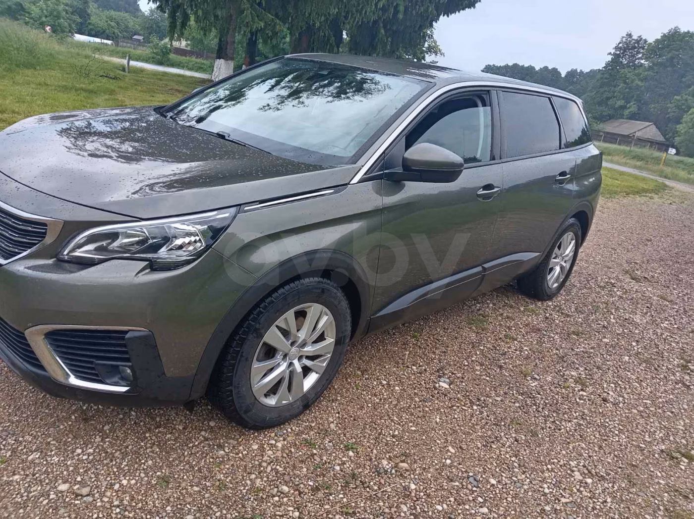 Peugeot 5008 фото 6