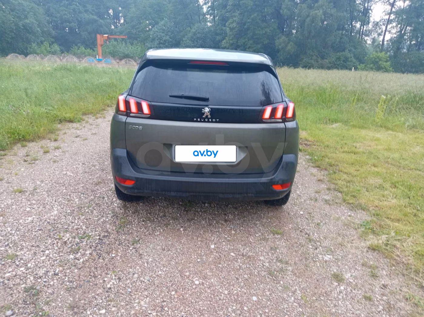 Peugeot 5008 фото 2