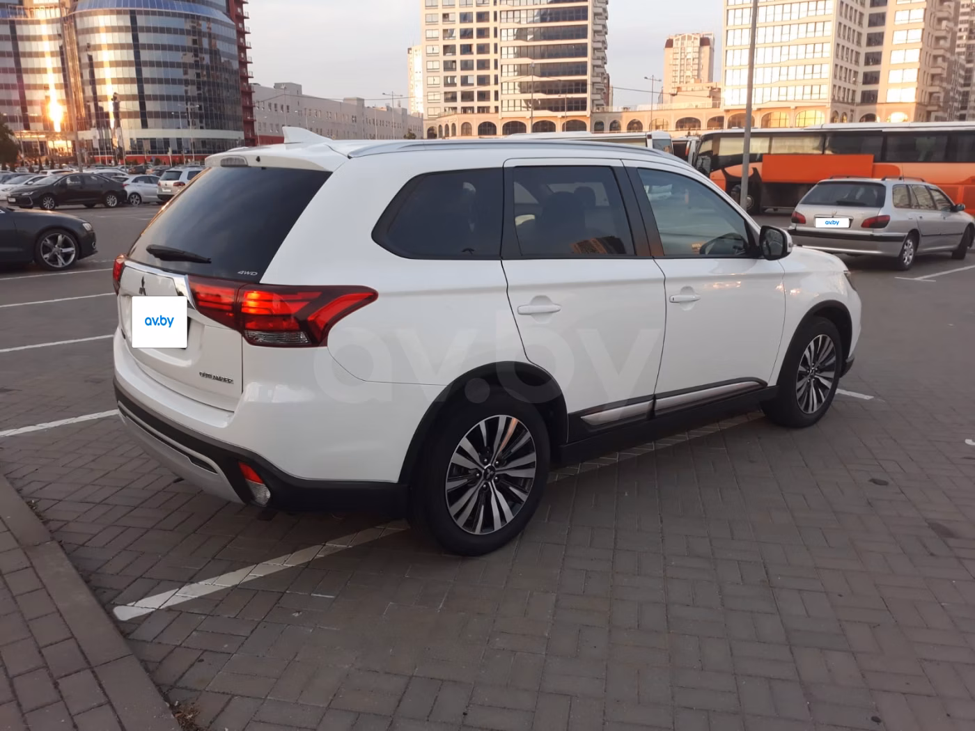 Mitsubishi Outlander фото 6