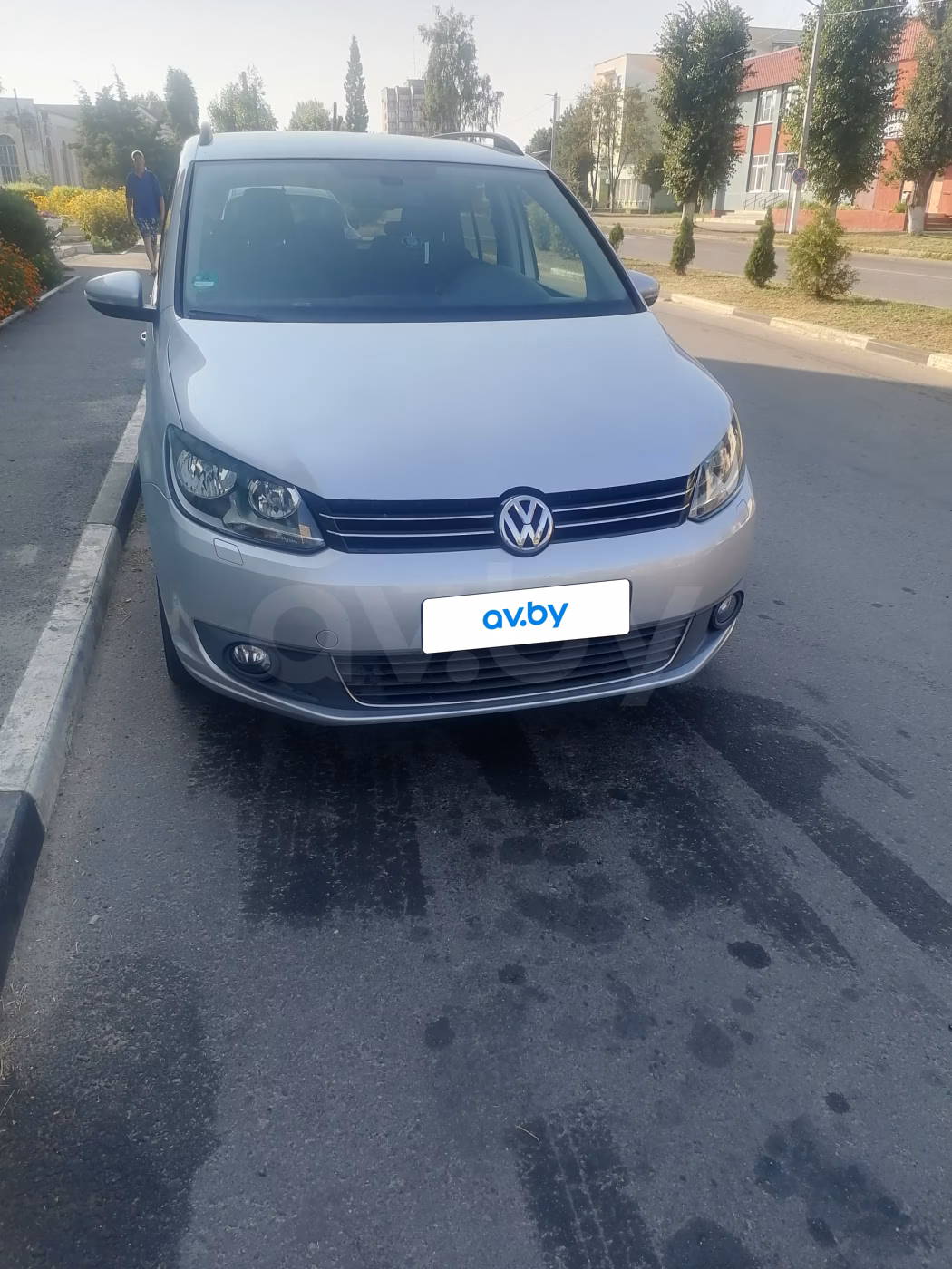 Volkswagen Touran фото 9