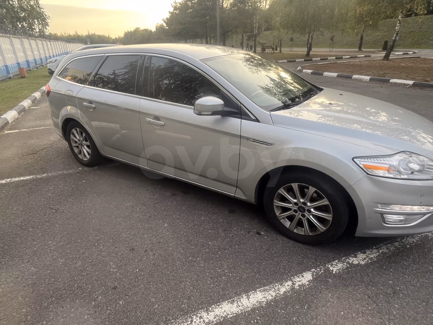 Ford Mondeo фото 4