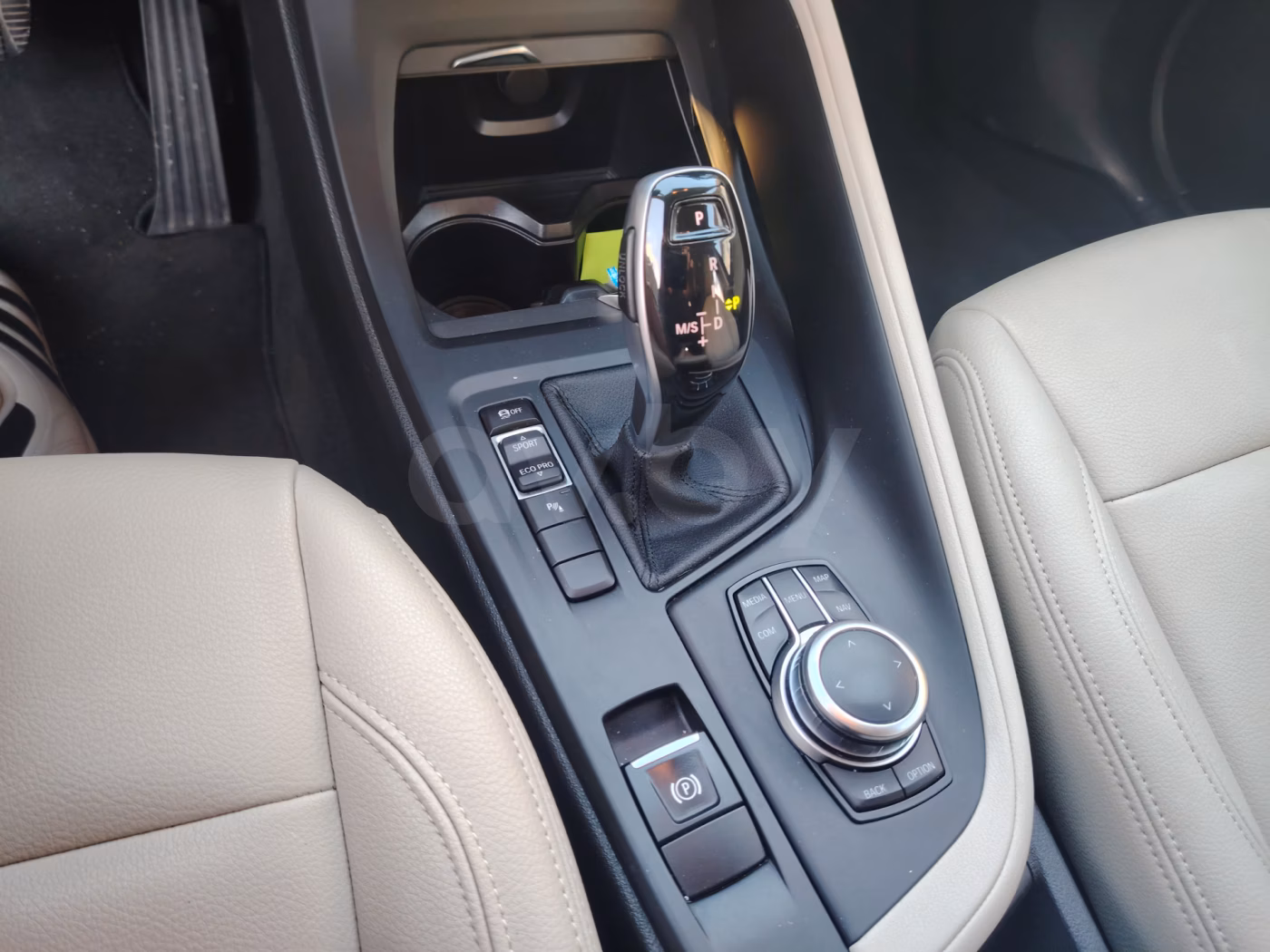 BMW X1 фото 6