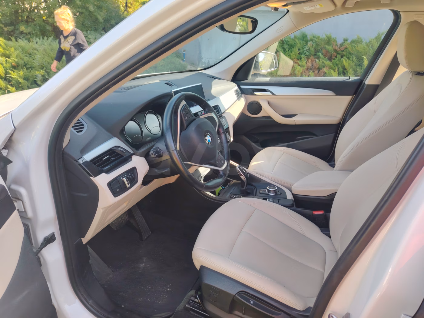 BMW X1 фото 12