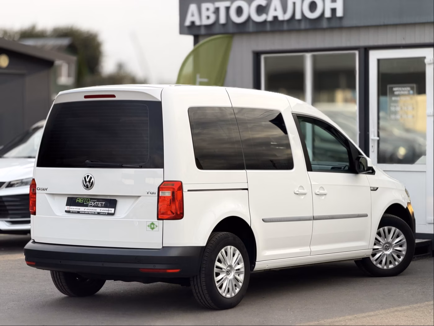 Volkswagen Caddy фото 7