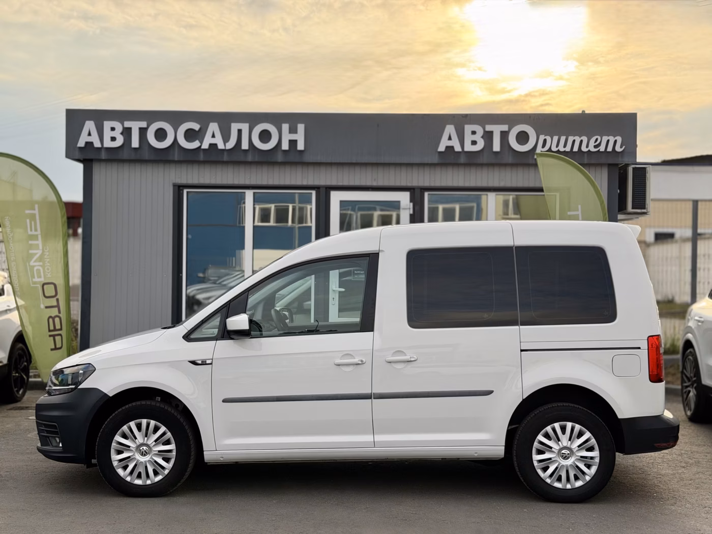 Volkswagen Caddy фото 10