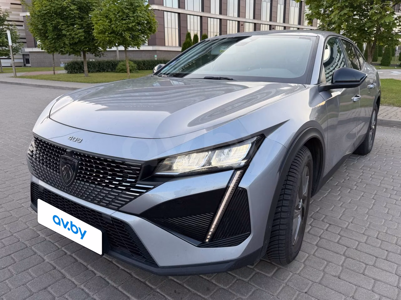 Peugeot 408X фото 2