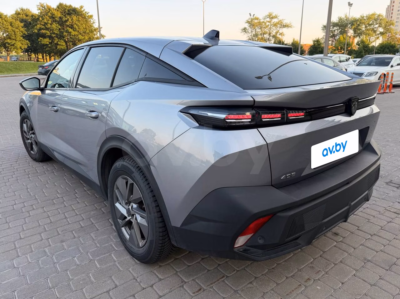 Peugeot 408X фото 4