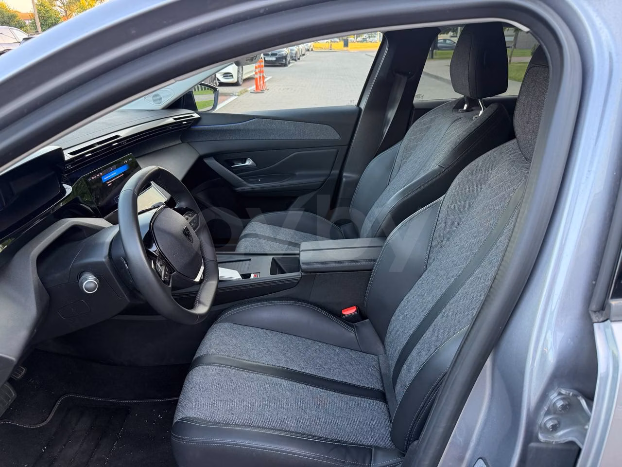 Peugeot 408X фото 6