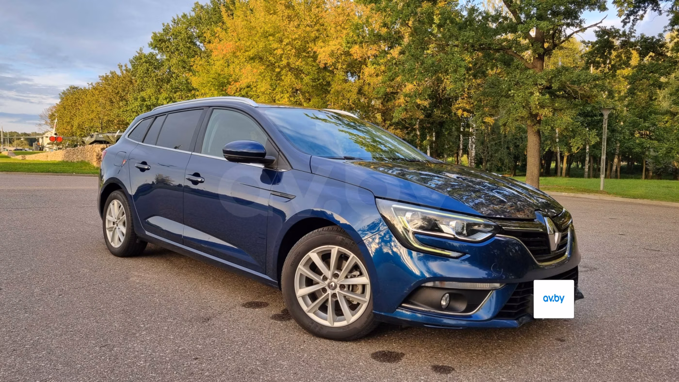 Renault Megane фото 3