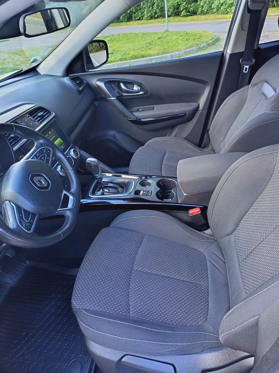 Renault Kadjar фото 15