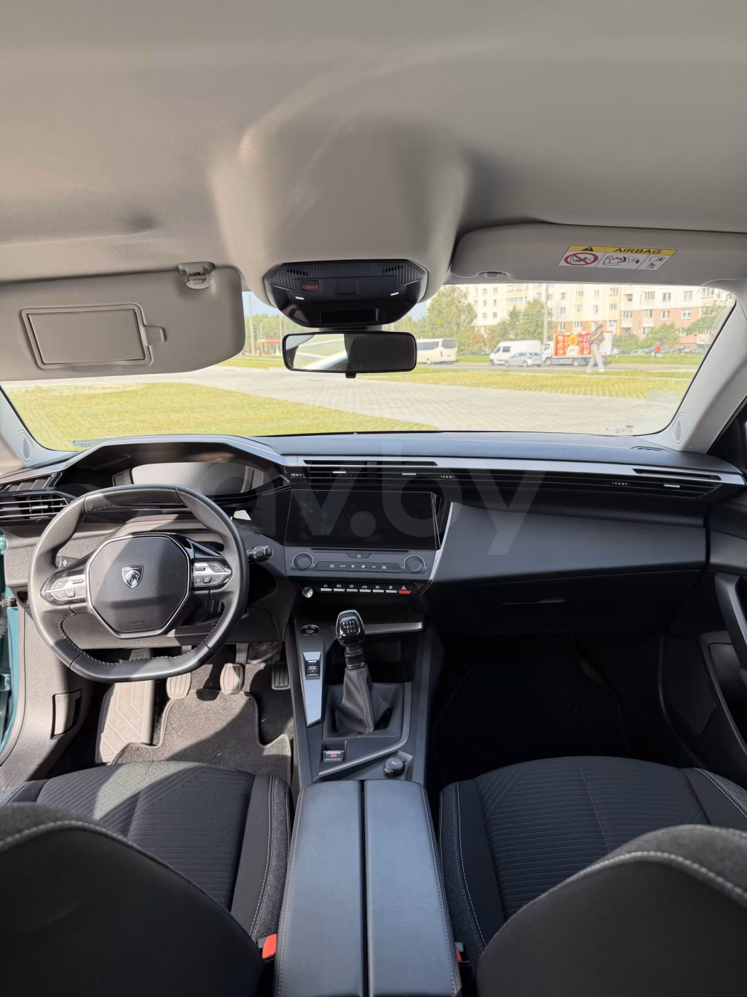 Peugeot 308 фото 10