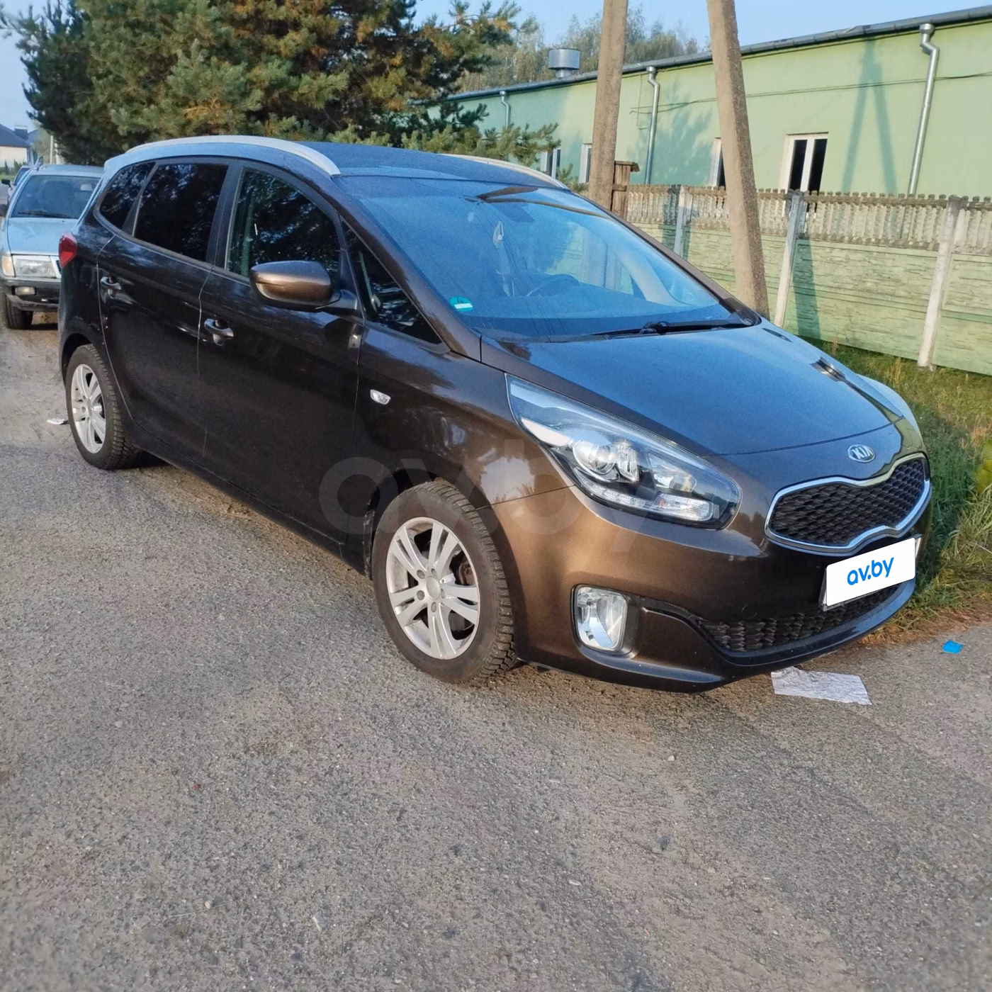 Kia Carens фото 2