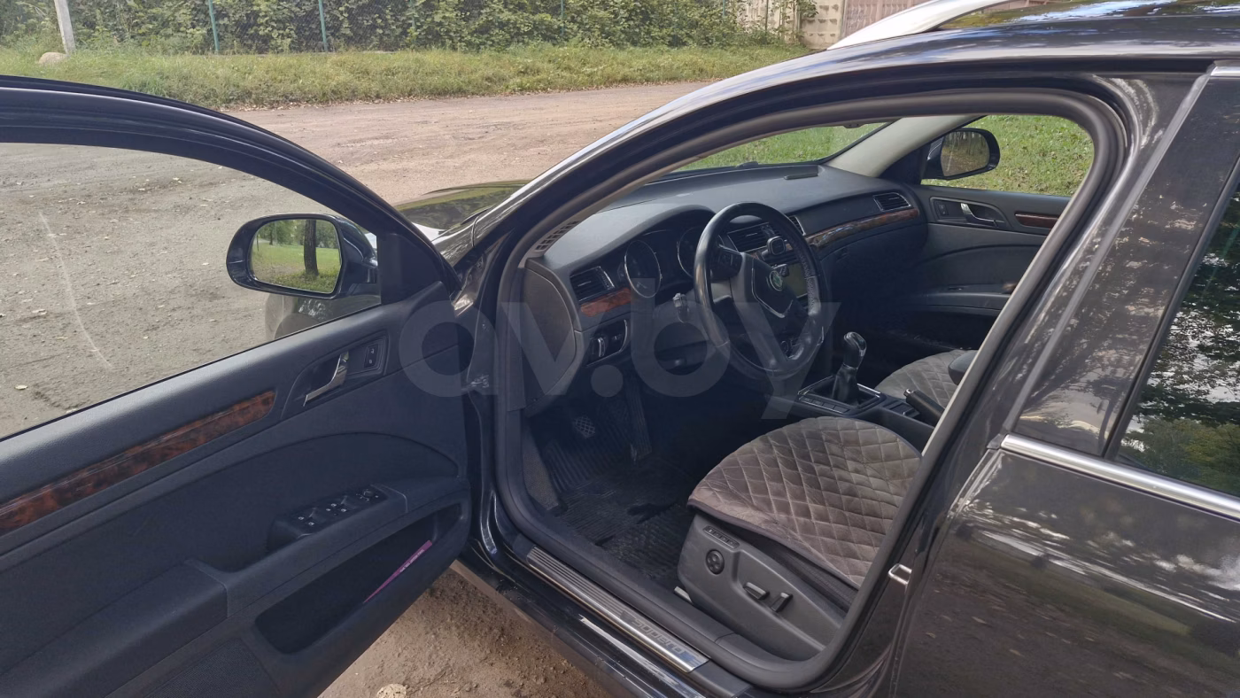 Skoda Superb фото 9