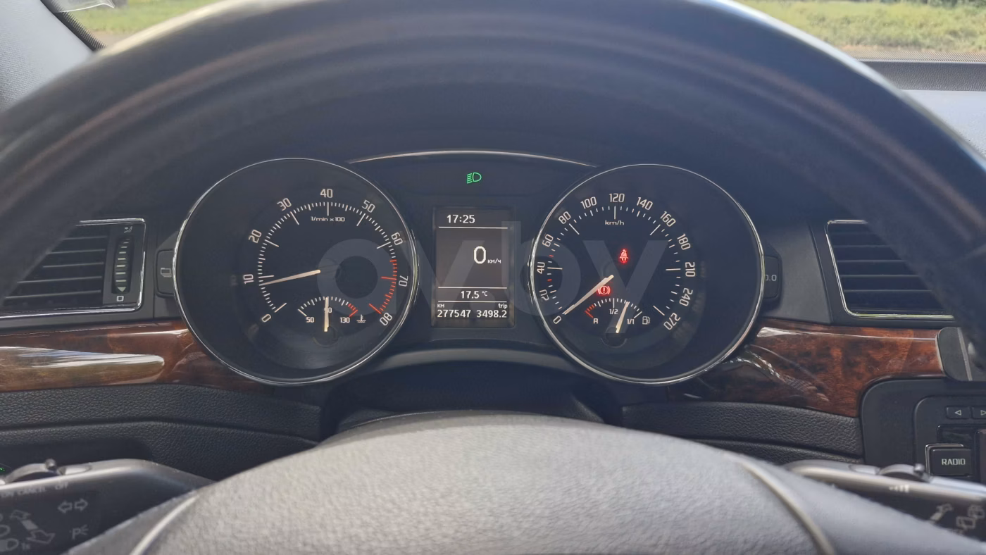 Skoda Superb фото 12